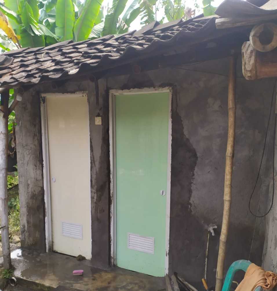 Foto Jamban/WC 100%